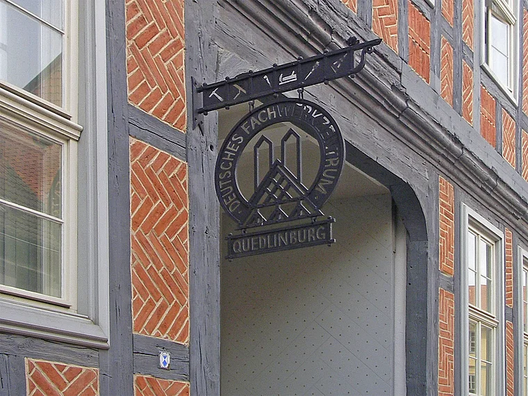 Quedlinburg Deutsches Fachwerk Zentrum Schild