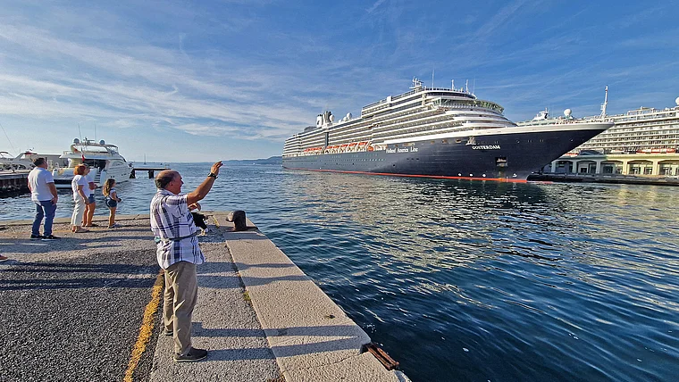 Triest Kreuzfahrtschiff Begrüßung
