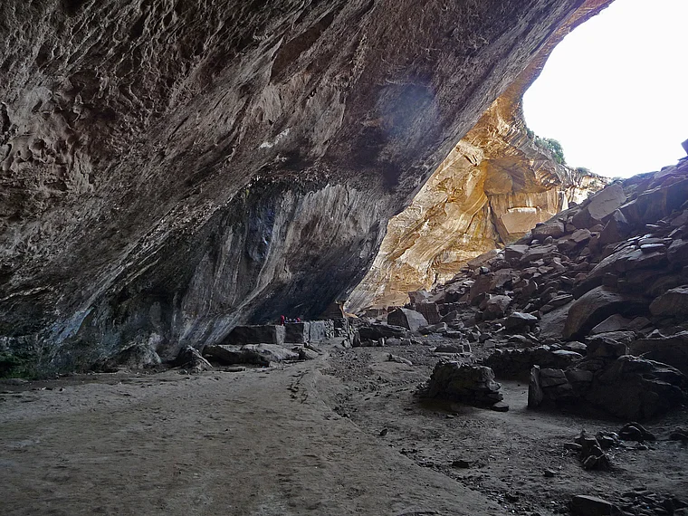 Clarens Südafrika Motouleng Höhle innen