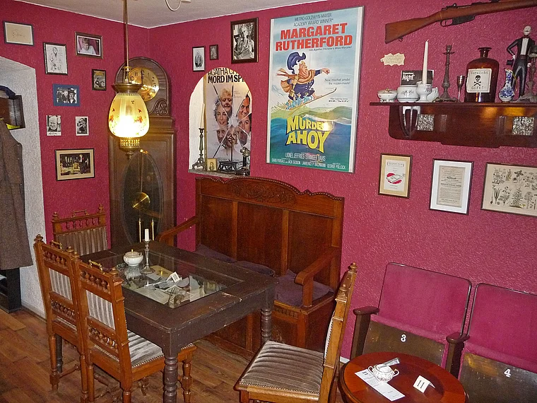 Vulkaneifel Hillesheim Cafe Sherlock  Innenaufnahme