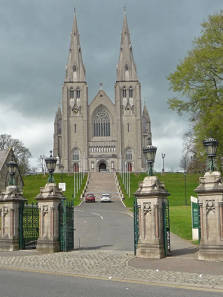 Nordirland Armagh Kathedrale außen