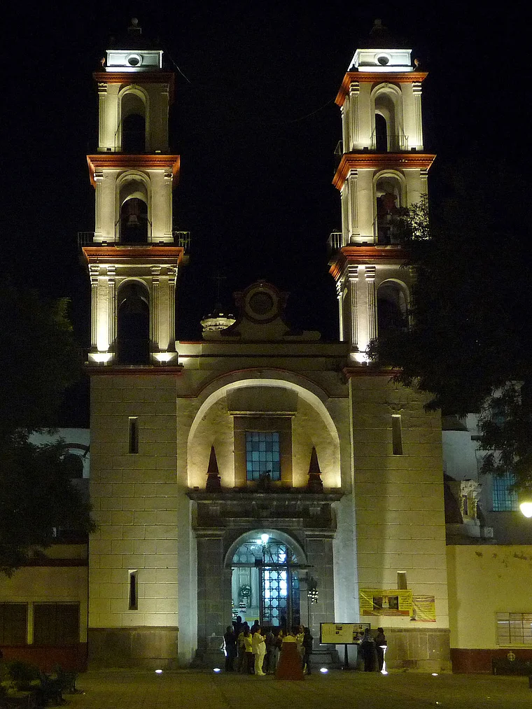 Mexiko Puebla Iglesia Blanca Nachtaufnahme