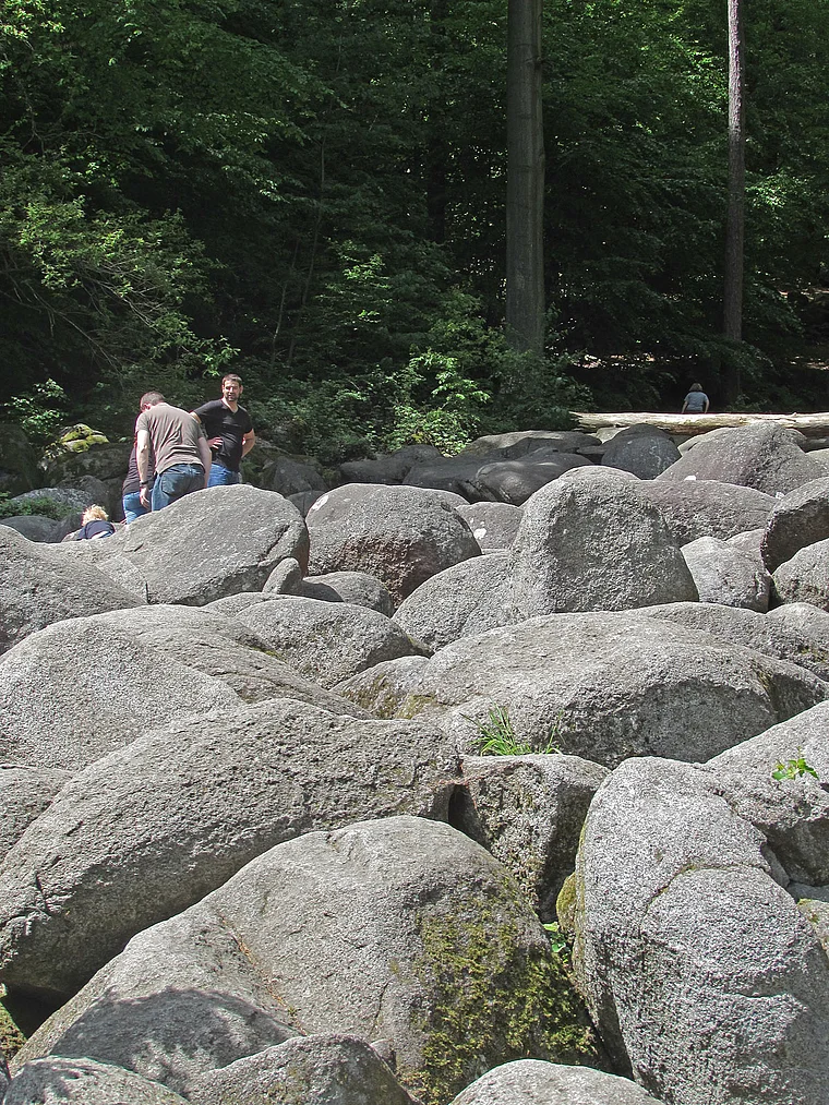 Lautertal (Odenwald) Felsenmeer nah