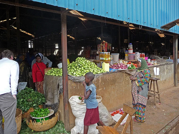 Ruanda Kigali Markthalle von außen