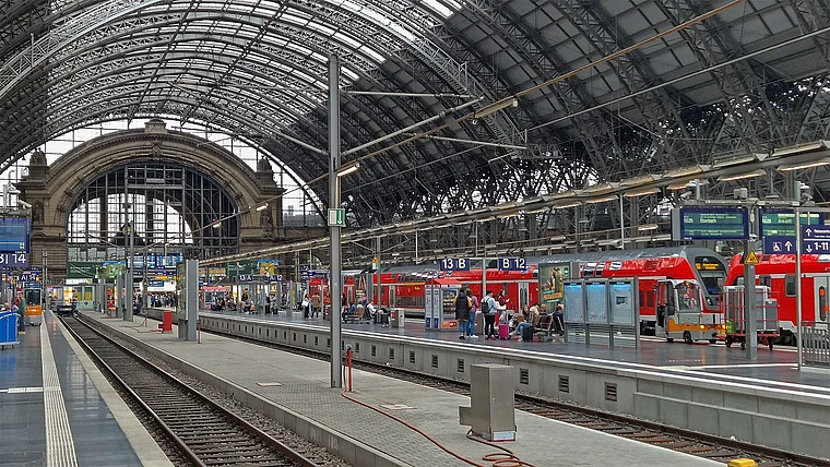 Frankfurt Main Hauptbahnhof innen