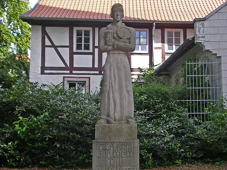 Elm Kneitlingen Denkmal Eulenspiegel