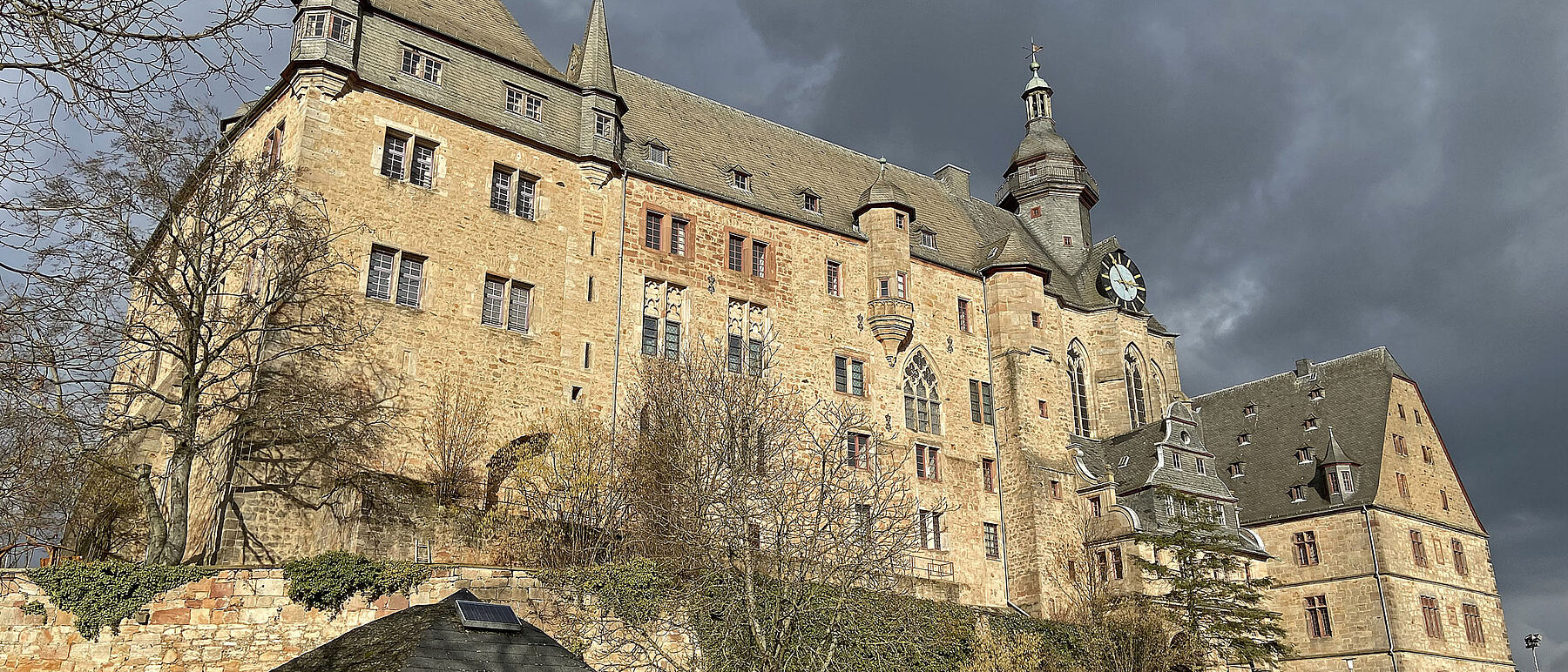 Marburg Schloss nah
