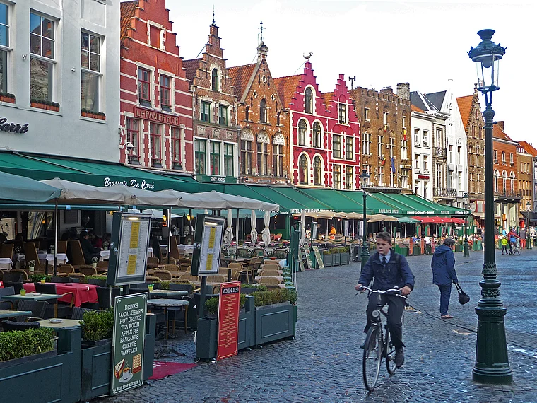 Brügge Marktplatz Fassaden Nordseite