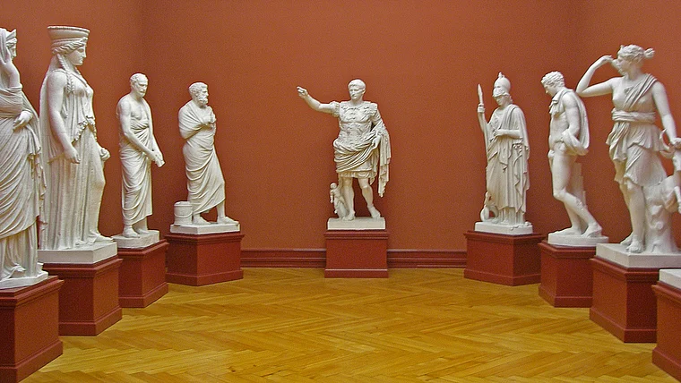 Donaueschingen Fürstenbergische Sammlungen Römerstatuen