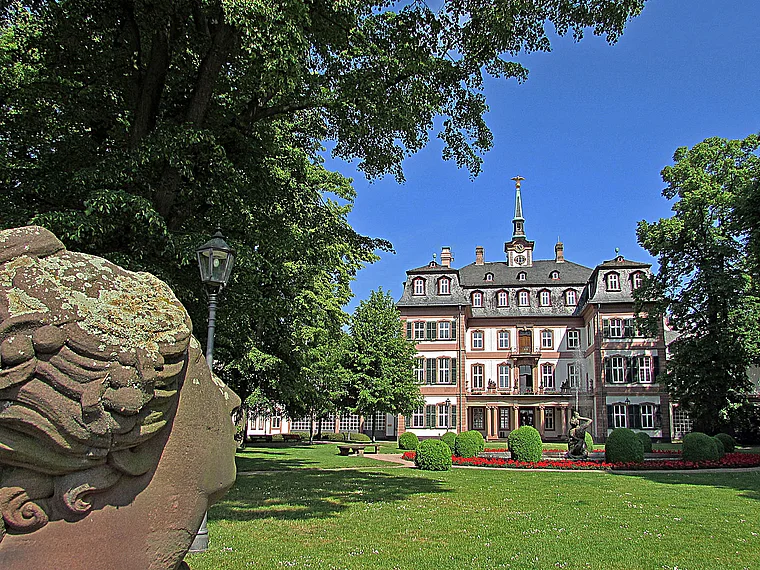 Frankfurt-Höchst Bolongaropalast