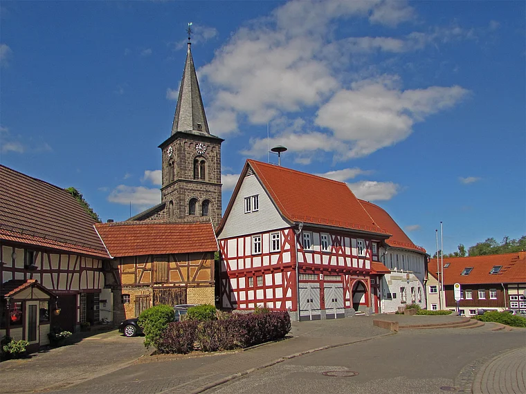 Mücke Nieder-Ohmen Rathaus