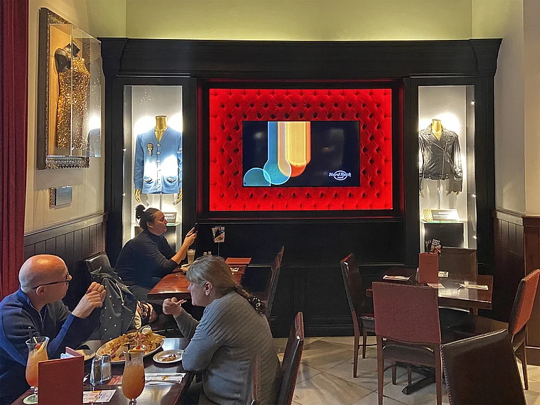 Hard Rock Cafe Sevilla innen