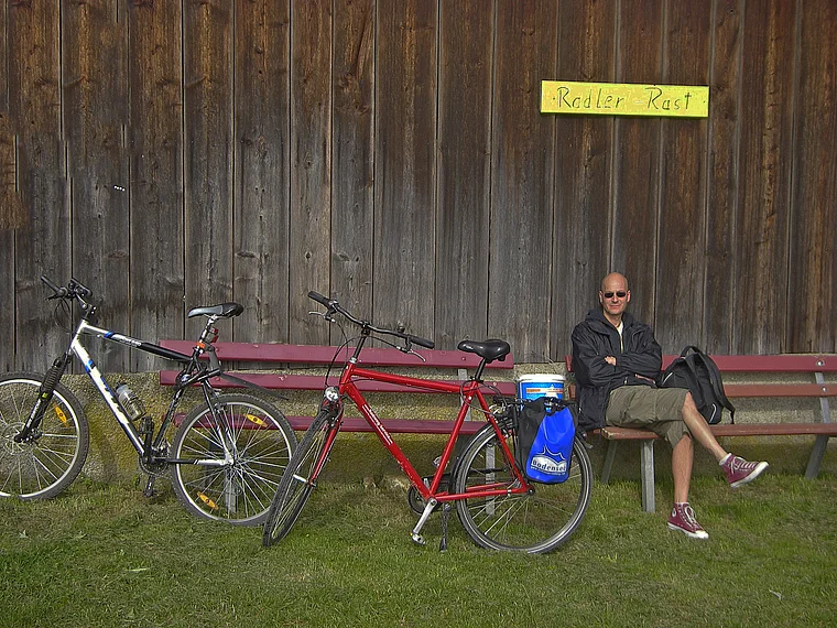 Rindlingen Donau Radweg Radler Rast