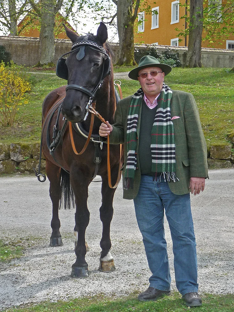 Fränkische Schweiz Roland Belz mit Pferd