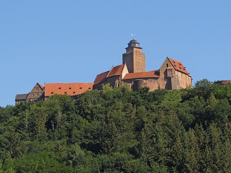 Breuberg Burg total
