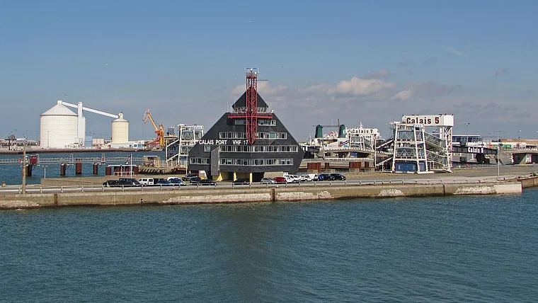 Calais Hafen