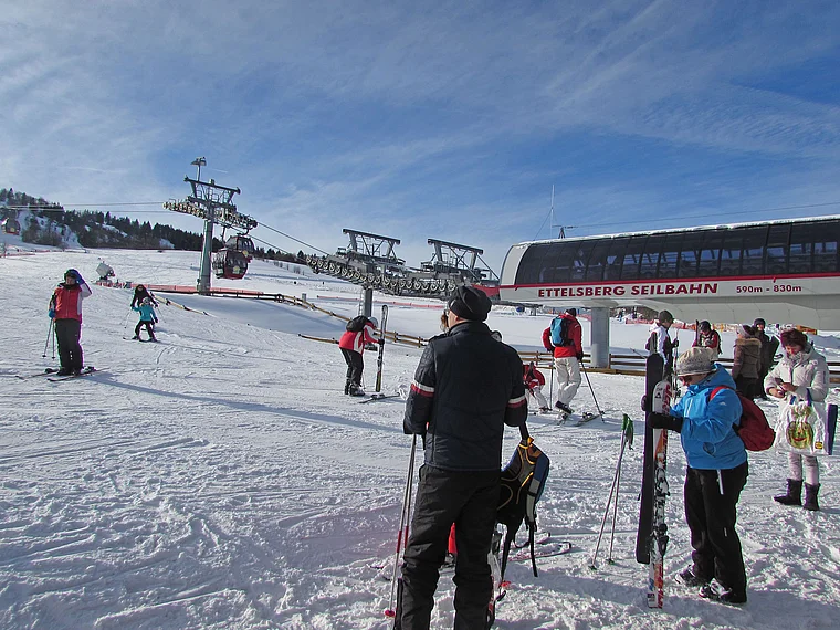 Willingen Ettelsberg Seilbahn Talstation Winter