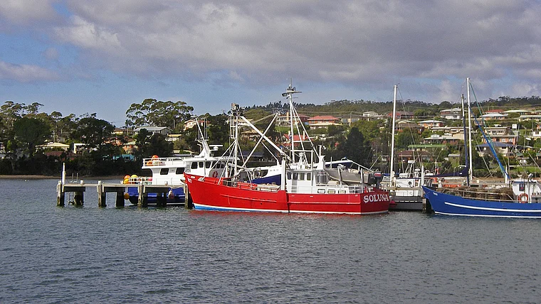 Tasmanien St. Helens Schiffe im Hafen