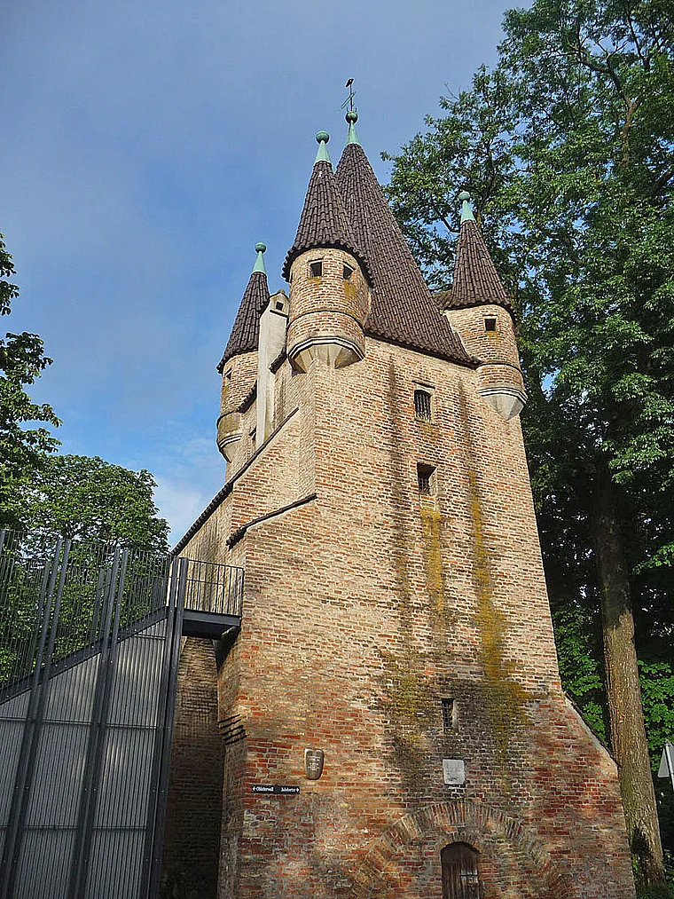 Augsburg Fünffingerlesturm
