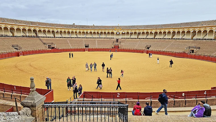 Sevilla Arena innen
