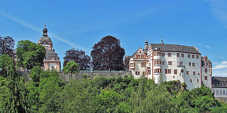 Weilburg Schloss total
