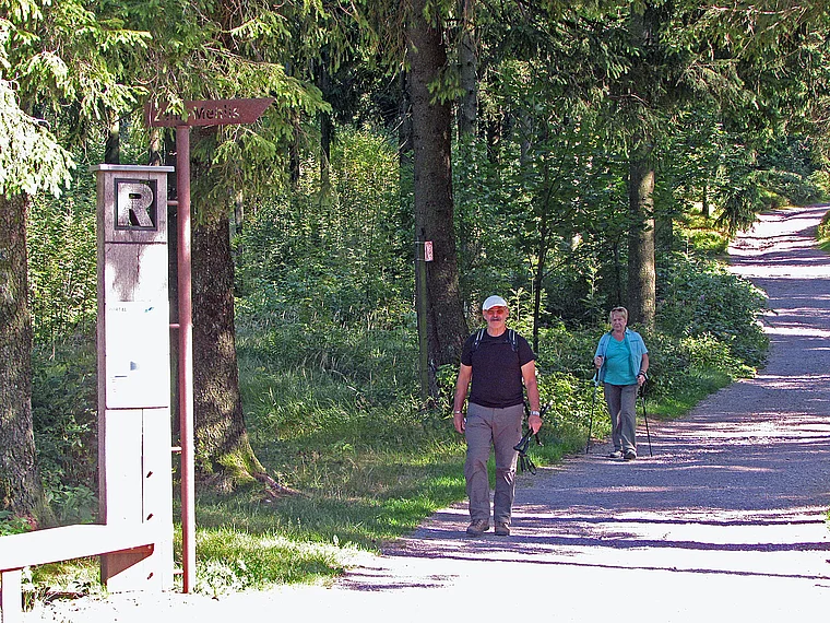 Oberhof Rennsteig Wanderer
