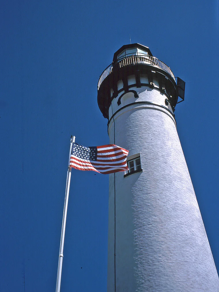 USA Michigan Upper Peninsula Pictured Rocks National Lakeshore Leuchtturm nah
