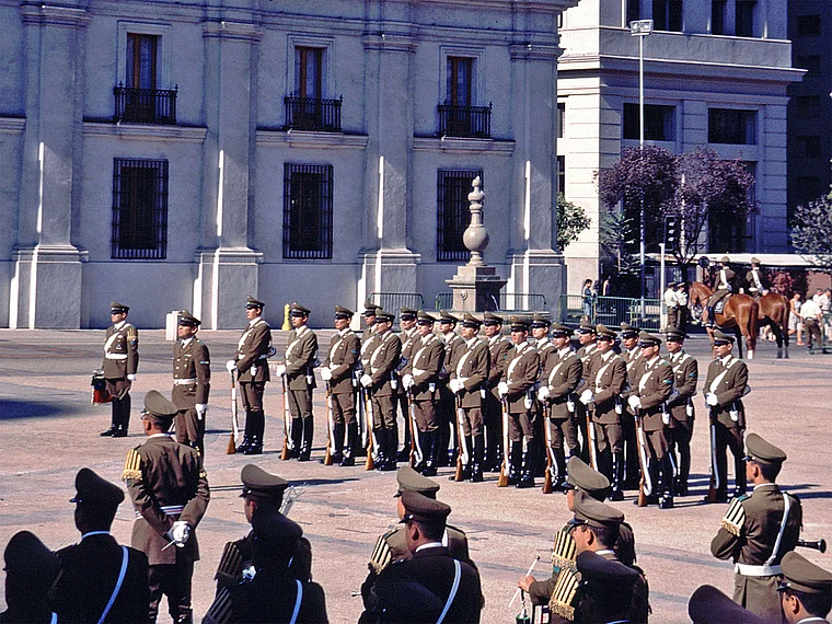 Santiago de Chile Moneda Wachwechsel