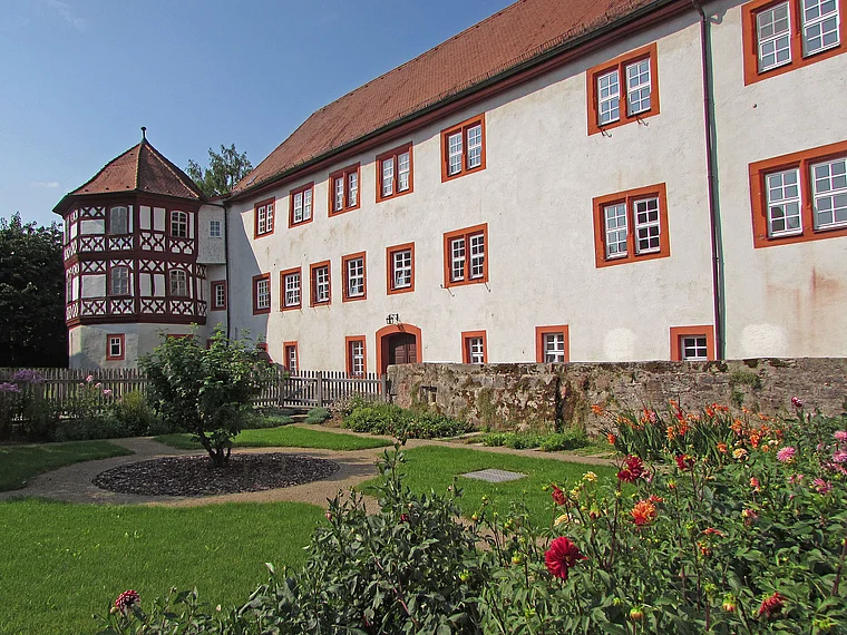 Tann Schloss nah