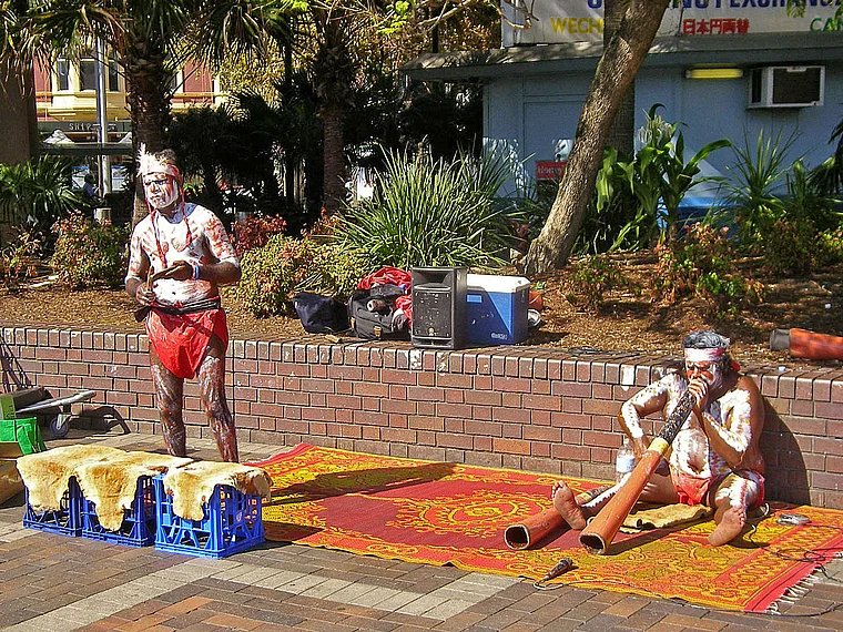 Sydney Aborigines mit Didgeridoos