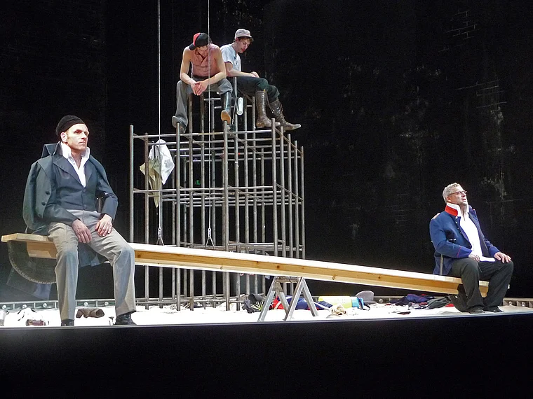 Göttingen Theater Vermessung der Welt Szenenbild