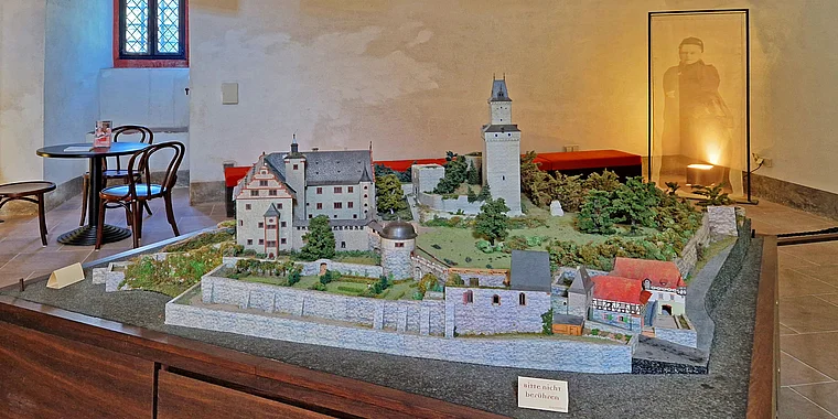 Kronberg (Taunus) Burg Modell