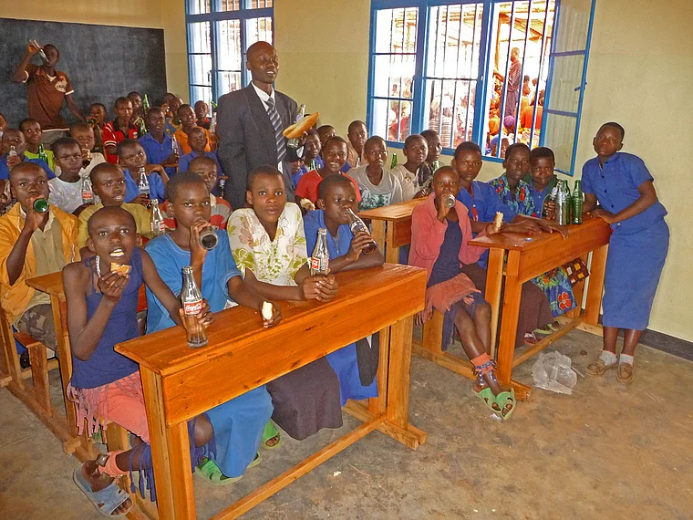 Ruanda Centre Scolaire Ntura Protestant Schulkasse innen