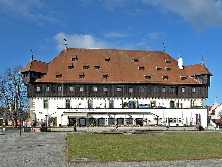 Das Konzilgebäude am Hafen von Konstanz