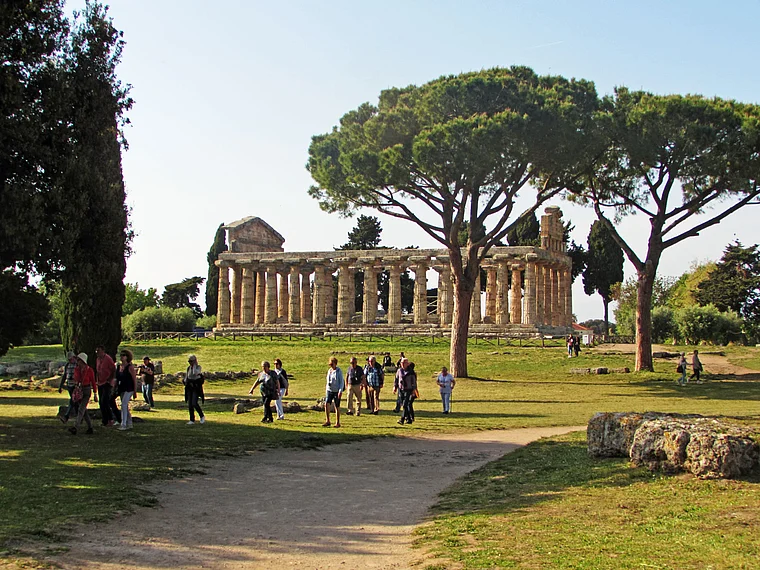 Paestum Ceres Tempel Seitenansicht