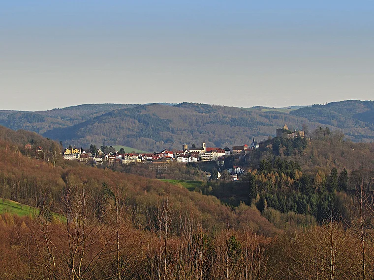 Lindenfels (Odenwald) von fern
