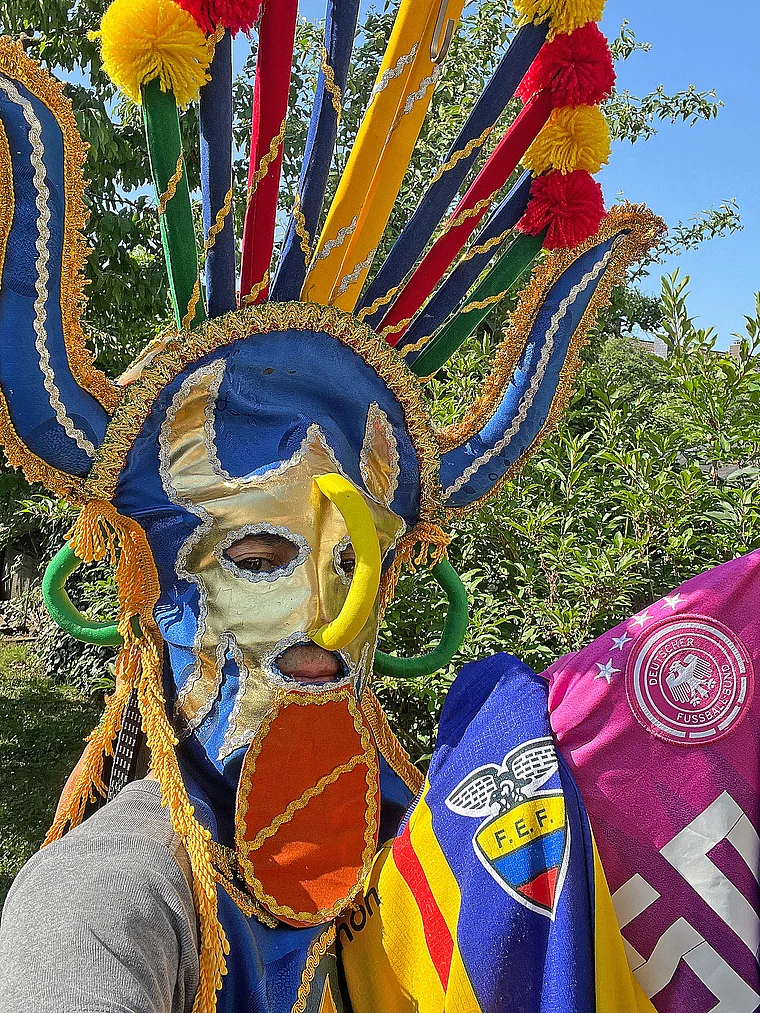 Gabriel Espinoza Ecuador Maske