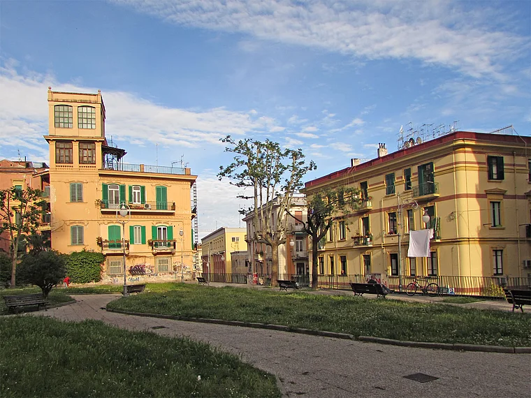 Salerno Piazza Francesco Alario