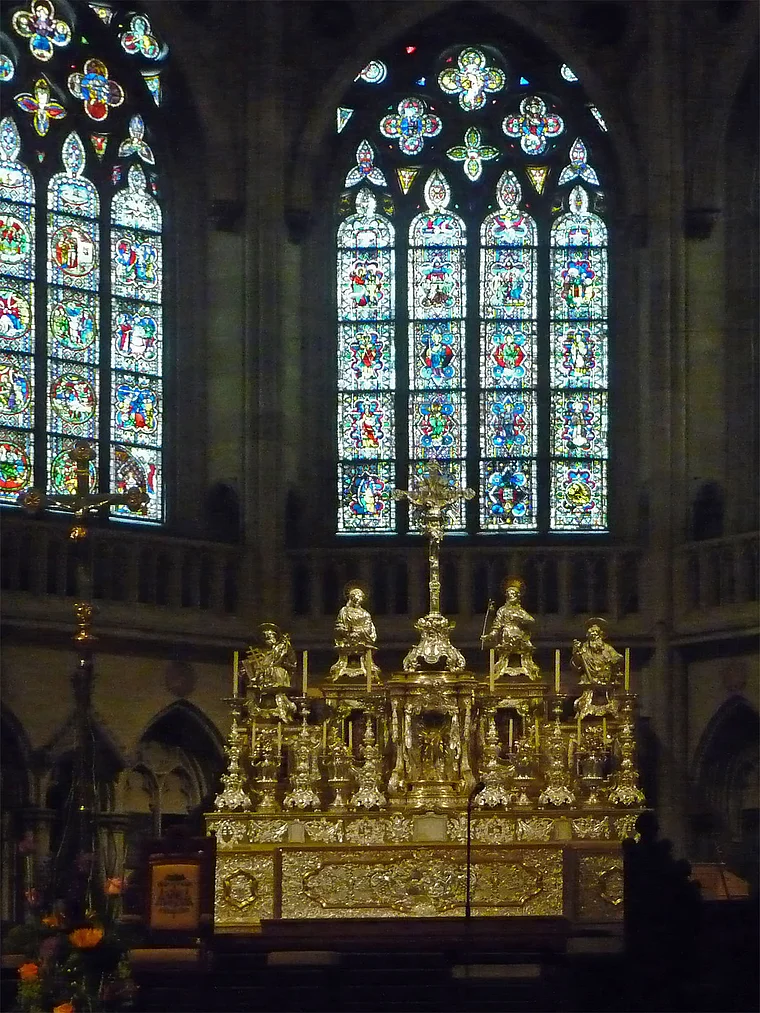 Regensburg Dom Altarraum Fenster