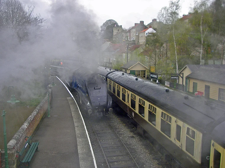 Yorkshire Pickering Dampflok Sir Nigel Gresley