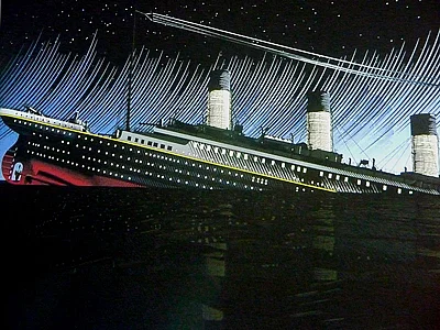 Titanic Wanderausstellung Grafik Schiffsuntergang