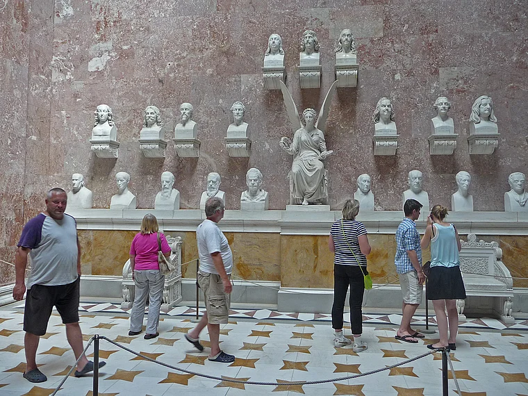 Donaustauf Walhalla Ruhmeshalle Halbtotale