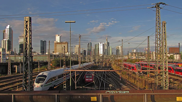 Frankfurt Camberger Brücke Hauptbahnhof