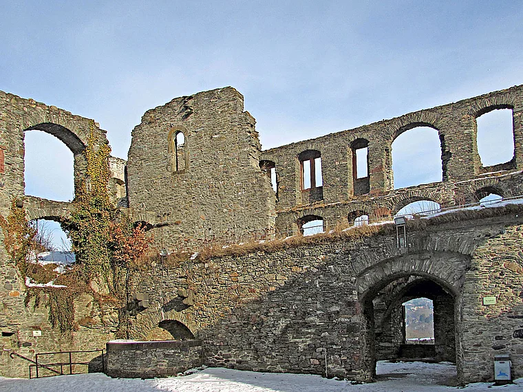 Königstein (Taunus) Burg innen