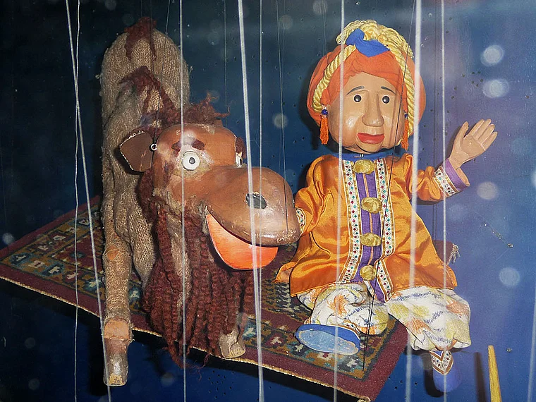 Augsburg Puppenkiste Kamel Sultan
