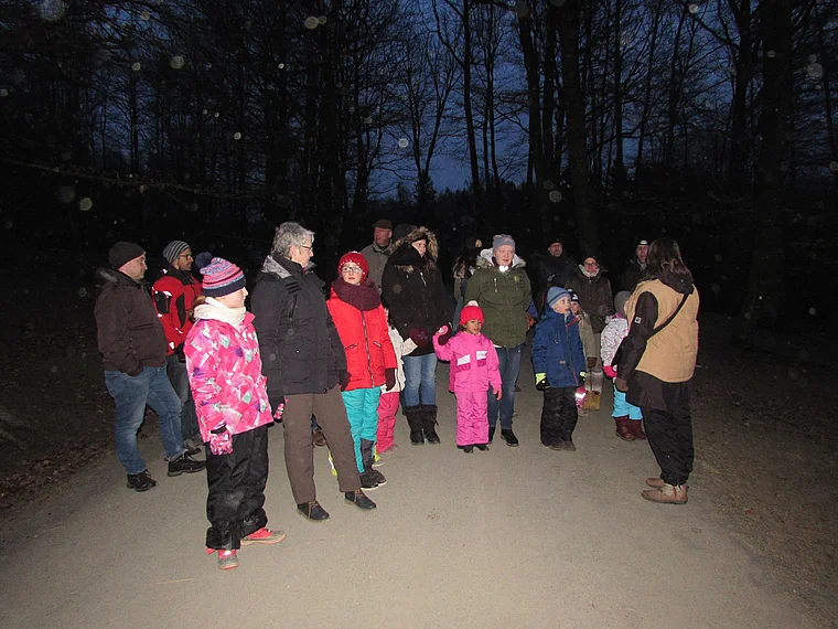 Wildpark Knüll Wolfsnacht Besucher