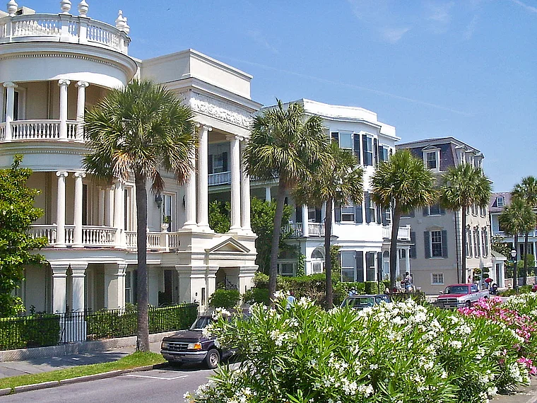 South Carolina Charleston Uferpromenade Südstaatenvillen
