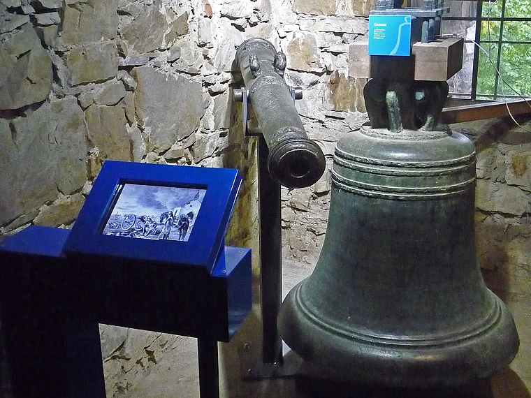 Greifenstein Glockenmuseum Kanone