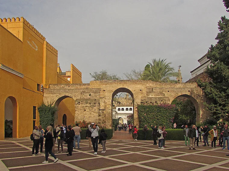 Sevilla Alcazar Außenhof