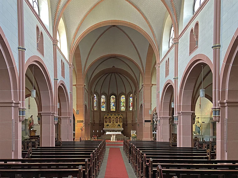 Selters (Taunus) Niederselters Kirche innen
